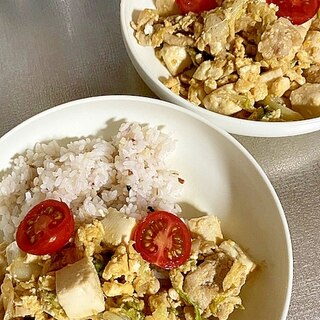 簡単☆豚肉と豆腐と白菜の卵とじライス＊＊＊